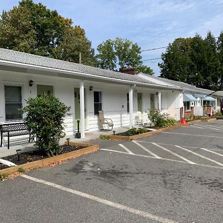 Heart Of The Berkshires Motel Pittsfield Esterno foto
