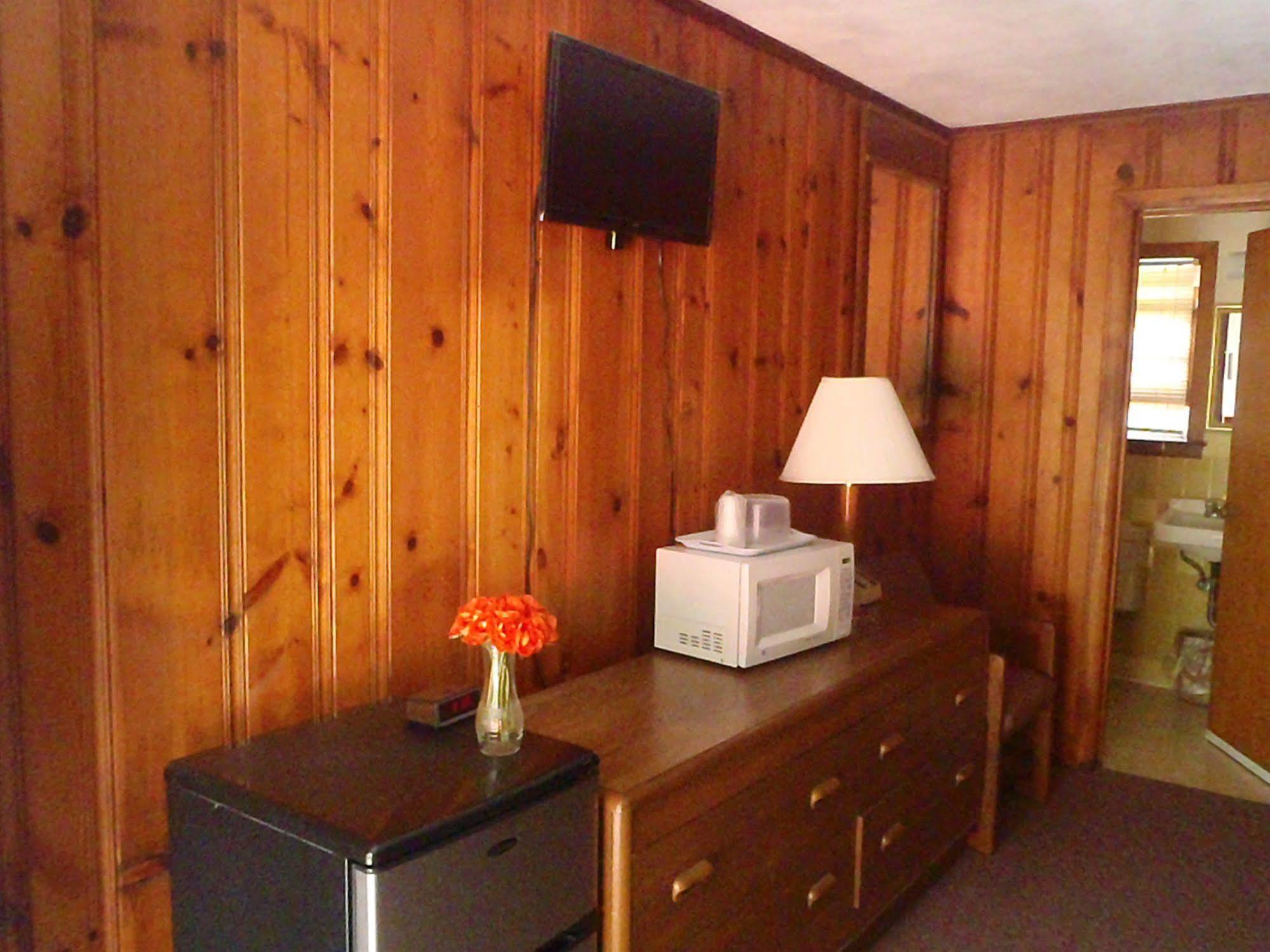 Heart Of The Berkshires Motel Pittsfield Esterno foto